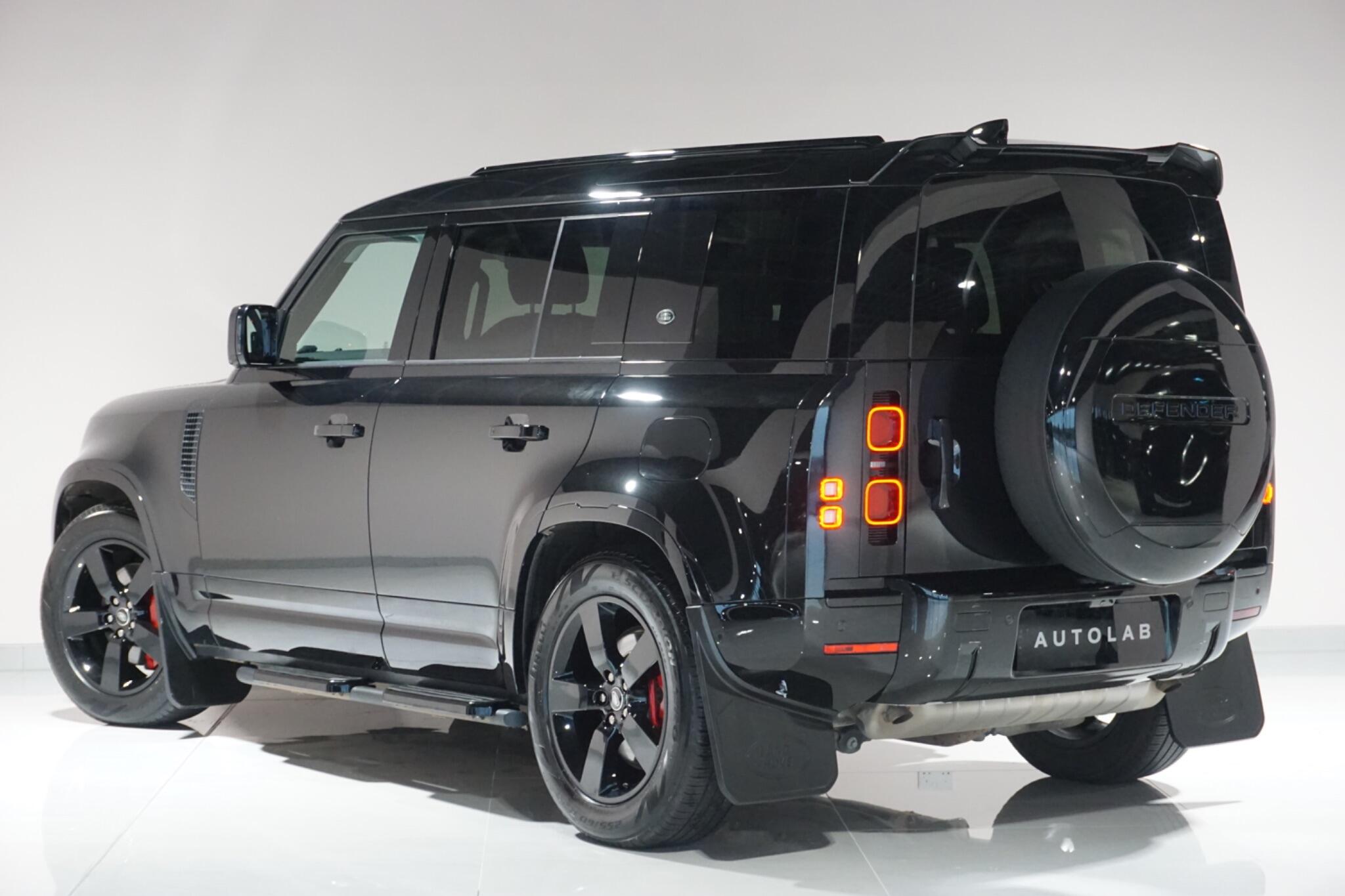 Land Rover Defender 110 2.0 P400e 15.4kWh XS Edition SUV 5dr Petrol Plug-in Hybrid Auto 4WD Euro 6 (s/s) (404 ps)